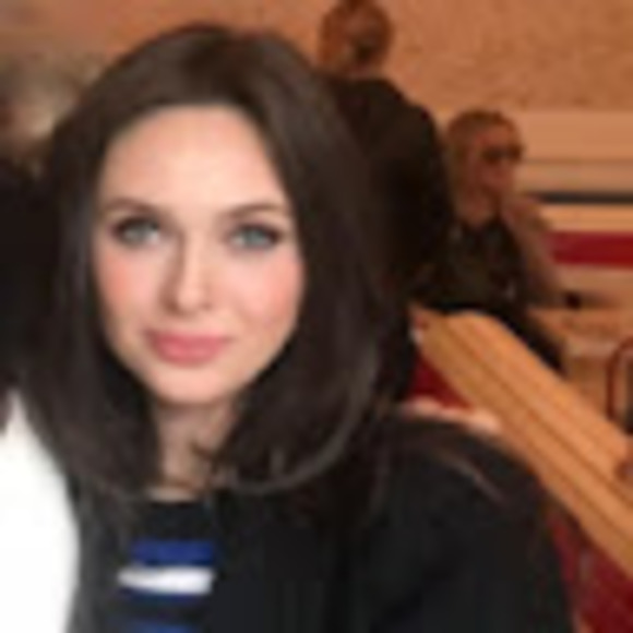 Meet your Posher, Suzanne - Picture 1 of 1